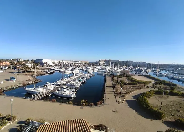 136, Port Soleil Village Naturiste * Agde